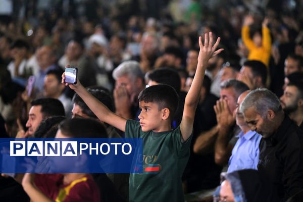 جشن آغاز امامت حضرت مهدی(عج) در مسجد جمکران