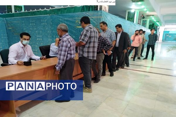 حضور مردم شهر کرمان در دور دوم انتخابات ریاست‌جمهوری