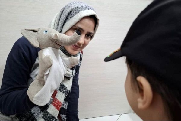 با کودکان اوتیسمی طوری رفتار شودکه تفاوت خود را با دیگران احساس نکنند