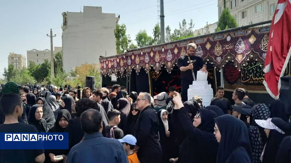 راهپیمایی دلدادگان حسینی در شهرستان سمنان