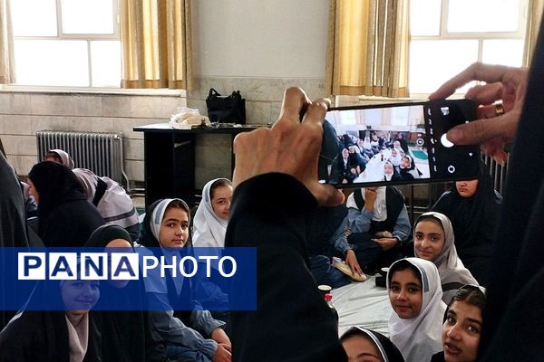 مراسم سوگواری ایام فاطمیه در دبستان موسی‌بن‌جعفر(ع) بهارستان‌دو