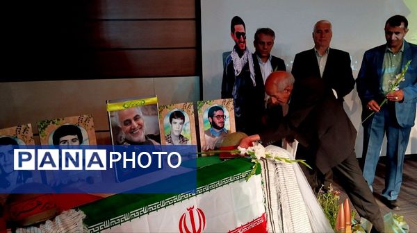 همایش بزرگداشت مقام معلم آموزش و پرورش ناحیه 2 زنجان
