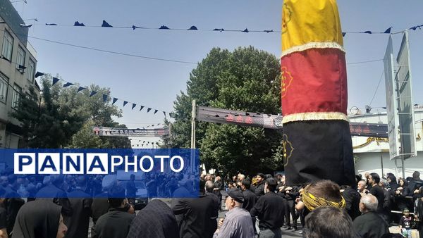  مراسم باشکوه ظهر عاشورا در امامزاده حسن کرج