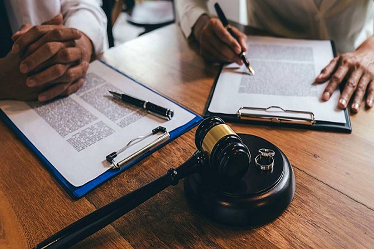 چگونه علیه یک شخص دادخواست تنظیم کنیم؟