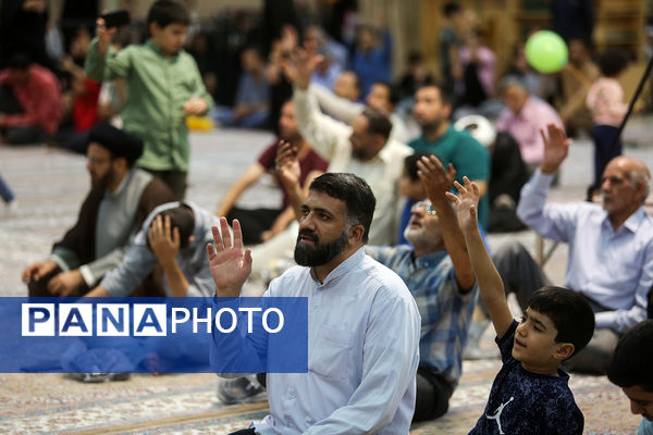 مراسم گل آرایی حرم حضرت معصومه(س) و جشن سالروز ورود ایشان به قم