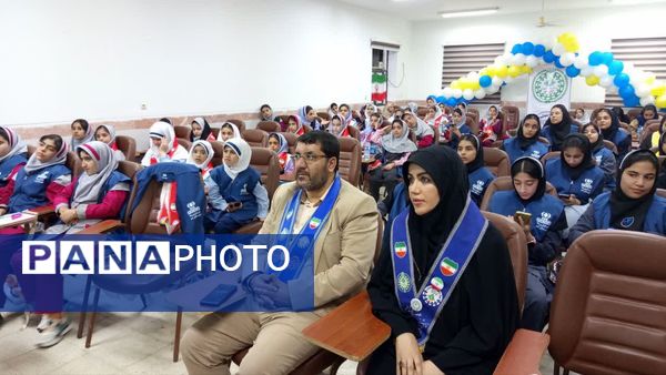 برگزاری کارگاه تخصصی خبرنویسی، عکاسی و طراحی پوستر ویژه دانش‌آموزان دختر در شهرستان جم