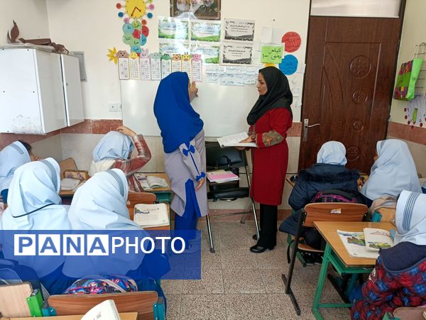 بازدید و ارزیابی مسئولان آموزش پرورش از دبستان زنده  یاد امینی پور