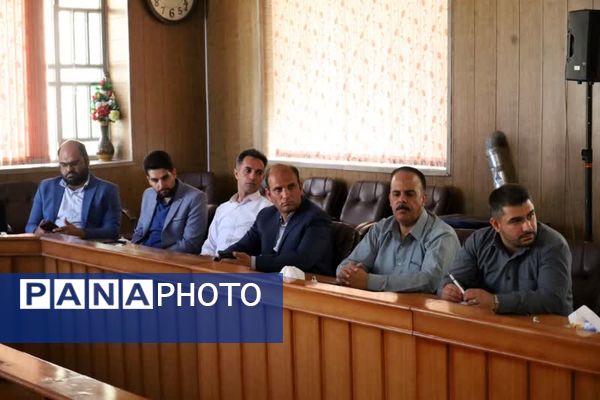 ساخت اردوگاه تربیتی دانش‌آموزی شهر زرقان اولویت مدیرکل آموزش و پرورش استان فارس