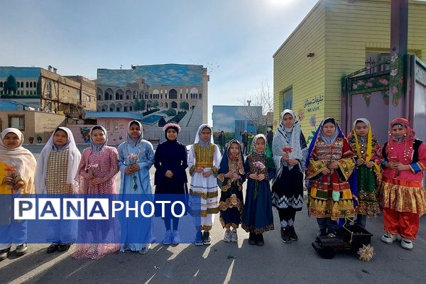 برگزاری جشن احسان و نیکوکاری در دبستان حکیم نظامی کهریزک 