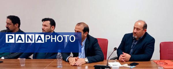 برگزاری جلسه کارگروه تسهیل استان در استانداری