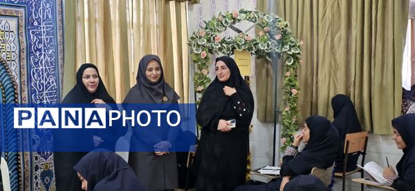 برگزاری آزمون جامع در دبیرستان شاهد فردوس بافق