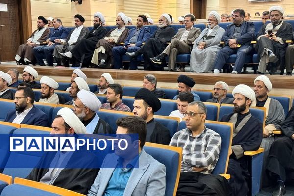 گردهمایی دبیران ستاد اقامه نماز و ائمه جماعت فرودگاه‌های کشور در مشهد