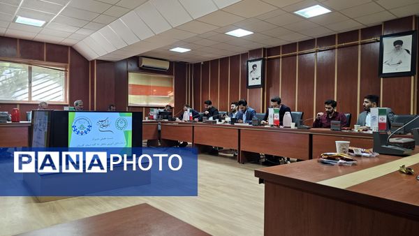 نشست فصلی مدیران سازمان دانش‌آموزی مناطق 14گانه استان گلستان
