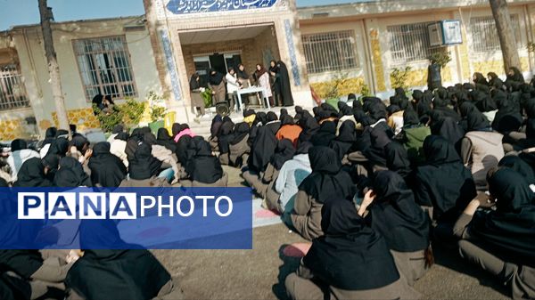 اجرای آزمایشات جذاب علوم در کاشمر