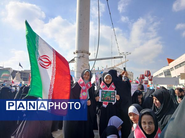 ۱۳ آبان،  روز آشکار ساختن ناتوانی استکبار 