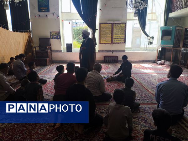 اقامه نماز جماعت به صورت مستمر و روزانه در دبستان شهید نجفی فدافن