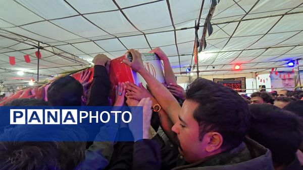 استقبال باشکوه مردم شهرستان بهاباد از شهید گمنام