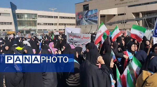 خروش پرشور مردم مشهد در روز ملی مبارزه با استکبار جهانی