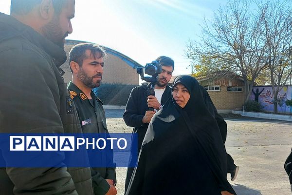  همایش بانوان مقاومت در قرچک