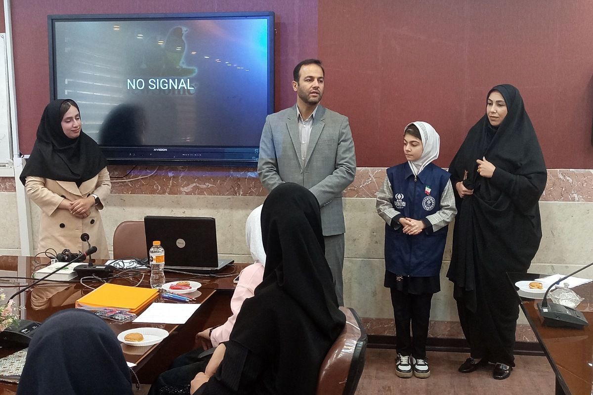 جلسه آموزش خبرنگاری در شهرستان رباط‌کریم