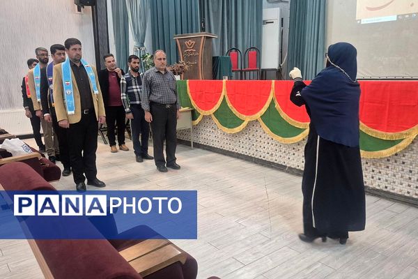 کارگاه آموزش مهارت‌های تشکیلات سازمان دانش‌آموزی ویژه مربیان کهریزک 