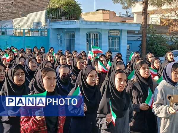 افتتاحیه طرح همیاران معلم در دبیرستان دخترانه فاطمیه