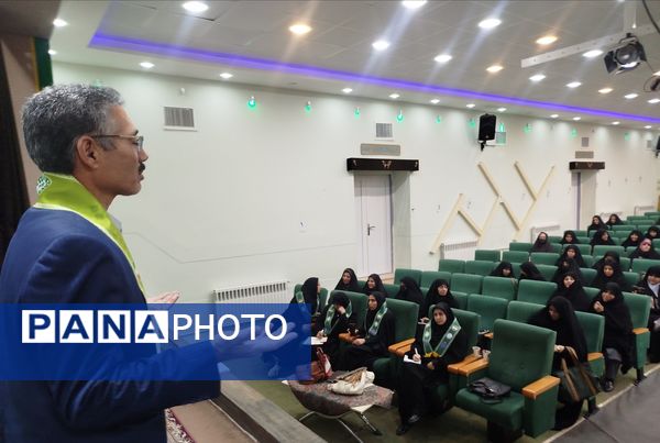 کارگاه توانمند‌سازی مربیان پیشتاز اداره آموزش و پرورش شهرستان کاشمر