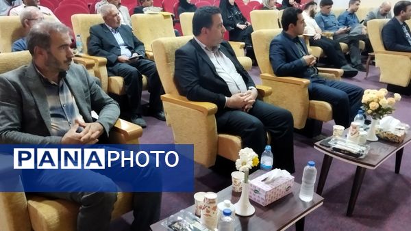  نشست خبری هفته دولت فرماندار اسکو