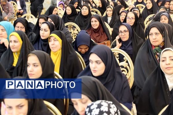 تجلیل از معلمان نمونه و سرآمد شهرستان اسلامشهر