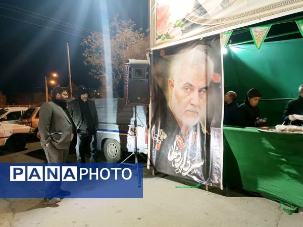 برپایی ایستگاه صلواتی شهرداری و شورای اسلامی شهر کاشمر