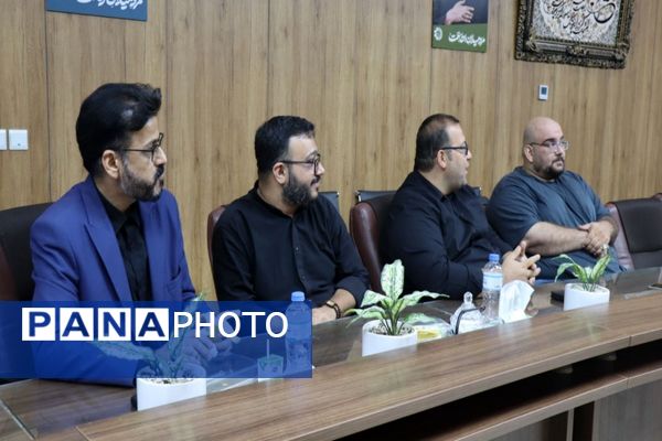 نشست صمیمانه شهردار پاکدشت با خبرنگاران و اصحاب رسانه