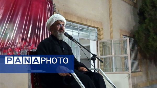 شب عاشورا؛ هیئت فرهنگیان میزبان امام جمعه کاشمر