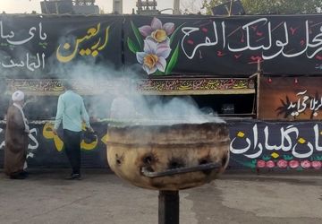 شبی با عطرخدمت در موکب دانش‌آموزی «عشاق‌الحسین(ع)» عوارضی پرند ساوه