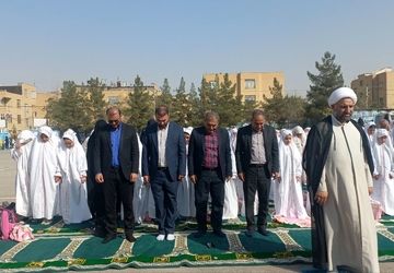 برپایی نماز باران در دبستان لطیفه 