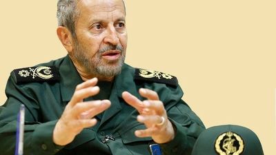 سردار علیرضا افشار دارِ فانی را وداع گفت