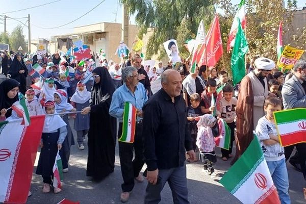 روزی به وسعت دنیای دانش آموز