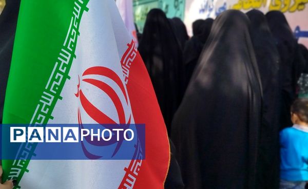 همایش مدافعان حریم خانواده در لردگان 