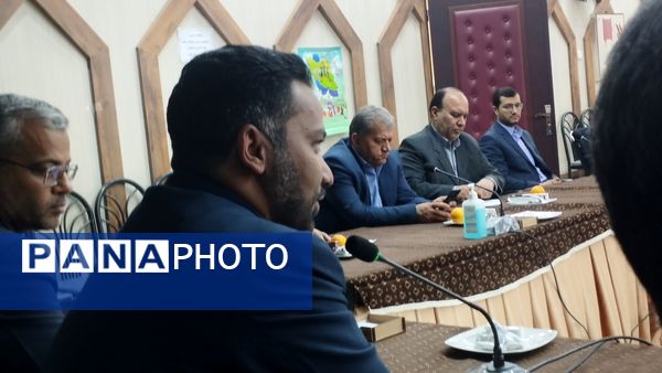 جلسه شورای اداری آموزش و پرورش خلیل‌آباد