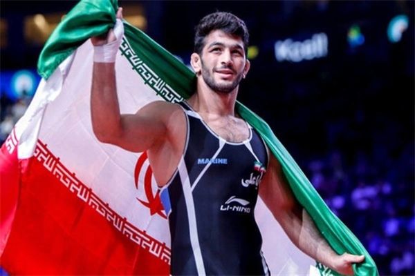 قهرمانان جهان از سربازی معاف می‌شوند
