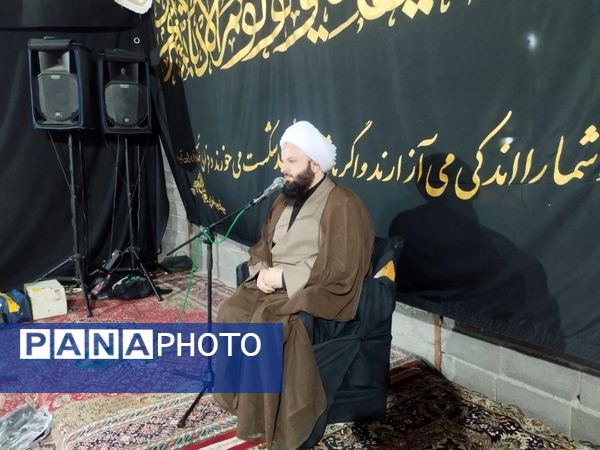 مراسم شب پنجم محرم در قروه