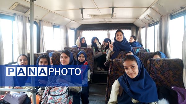 اردوی آموزشی و علمی دبستان آرمینه مصلی نژاد در انگاریوم دانشگاه فردوسی