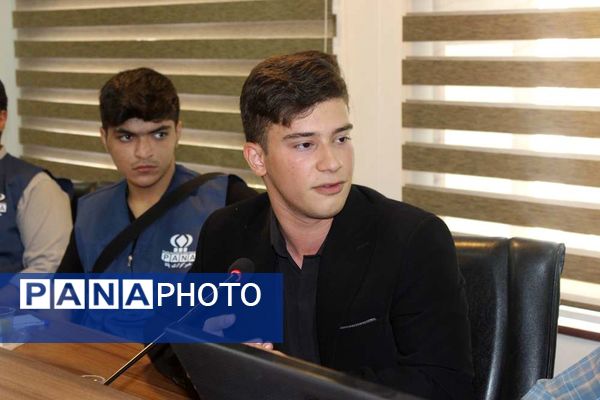 مراسم تجلیل از خبرنگاران دانش آموز