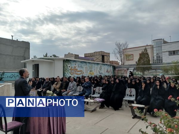  افتتاحیه کتابخانه مدرسه شهید محمدی پور خلیل آباد 