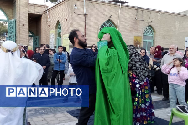 اجرای نمایش «وفای به عهد» به‌مناسبت دهه کرامت در شهرستان رباط کریم