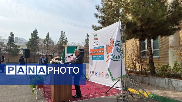 مانور زلزله استانی در هنرستان محمودیه خیامی ناحیه ۶ مشهد 