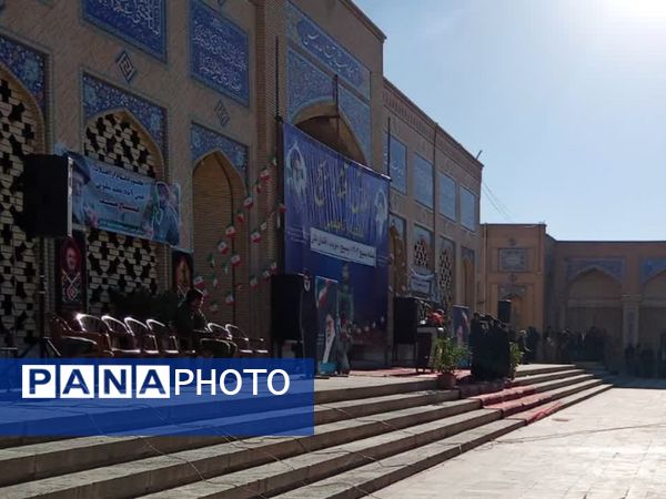 آرامگاه مدرس کاشمرصحنه تجدید میثاق بسیجیان در هفته بسیج  