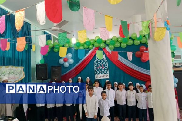 ماه رمضان فرصتی برای جذب نوجوانان وجوانان به مسجد 