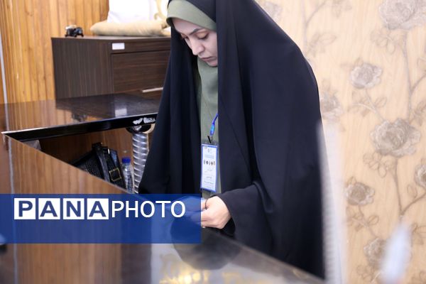 نشست قطب ۵ دوازدهمین دوره مجلس دانش‌آموزی به میزبانی استان آذربایجان شرقی