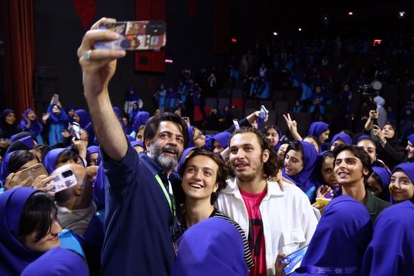 از ناامیدی تا قبولی در «بچه مردم»؛ هیچ‌وقت از رؤیاهات دست نکش