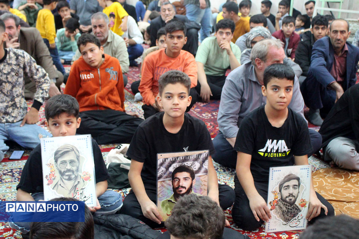 گرامیداشت یاد و خاطره شهدای دانش‌آموز شهرستان جعفرآباد